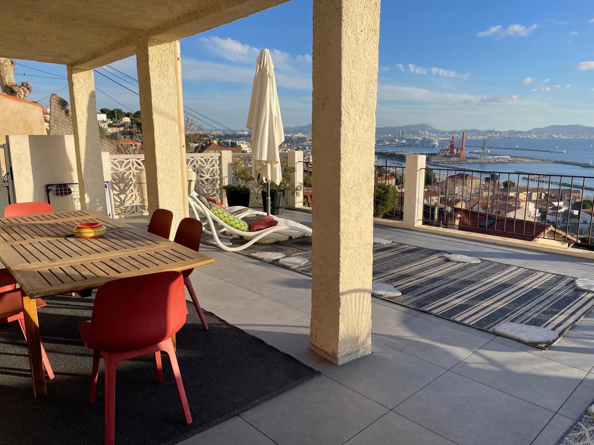Superbe Terrasse Avec Vue Panoramique Sur La Mer Marseille Eksteriør bilde