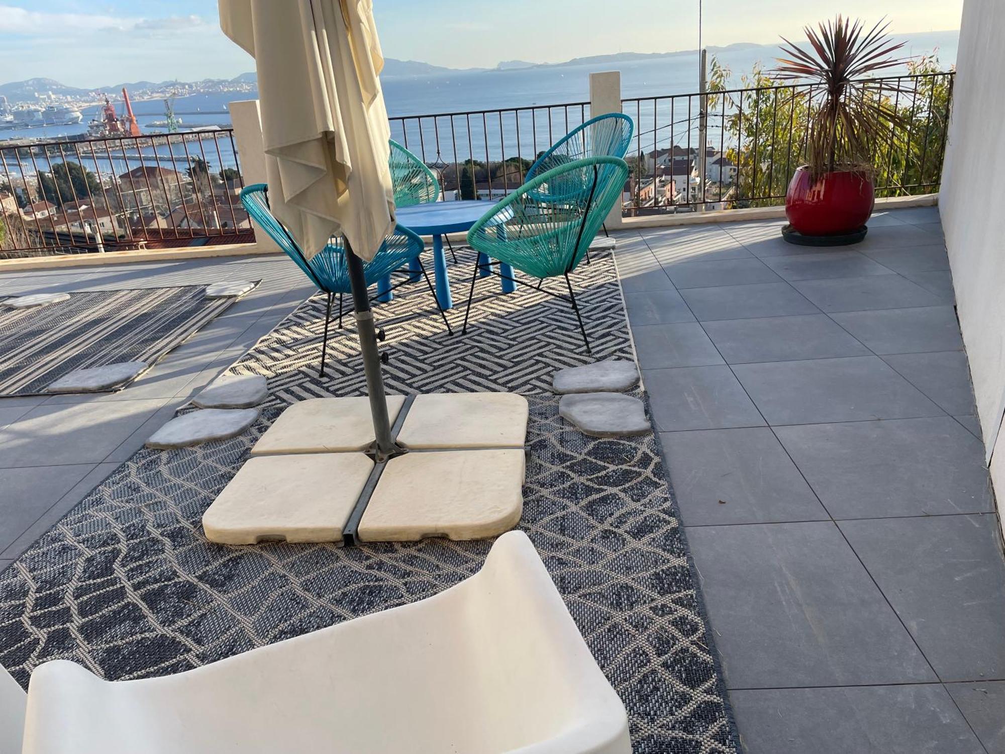 Superbe Terrasse Avec Vue Panoramique Sur La Mer Marseille Eksteriør bilde