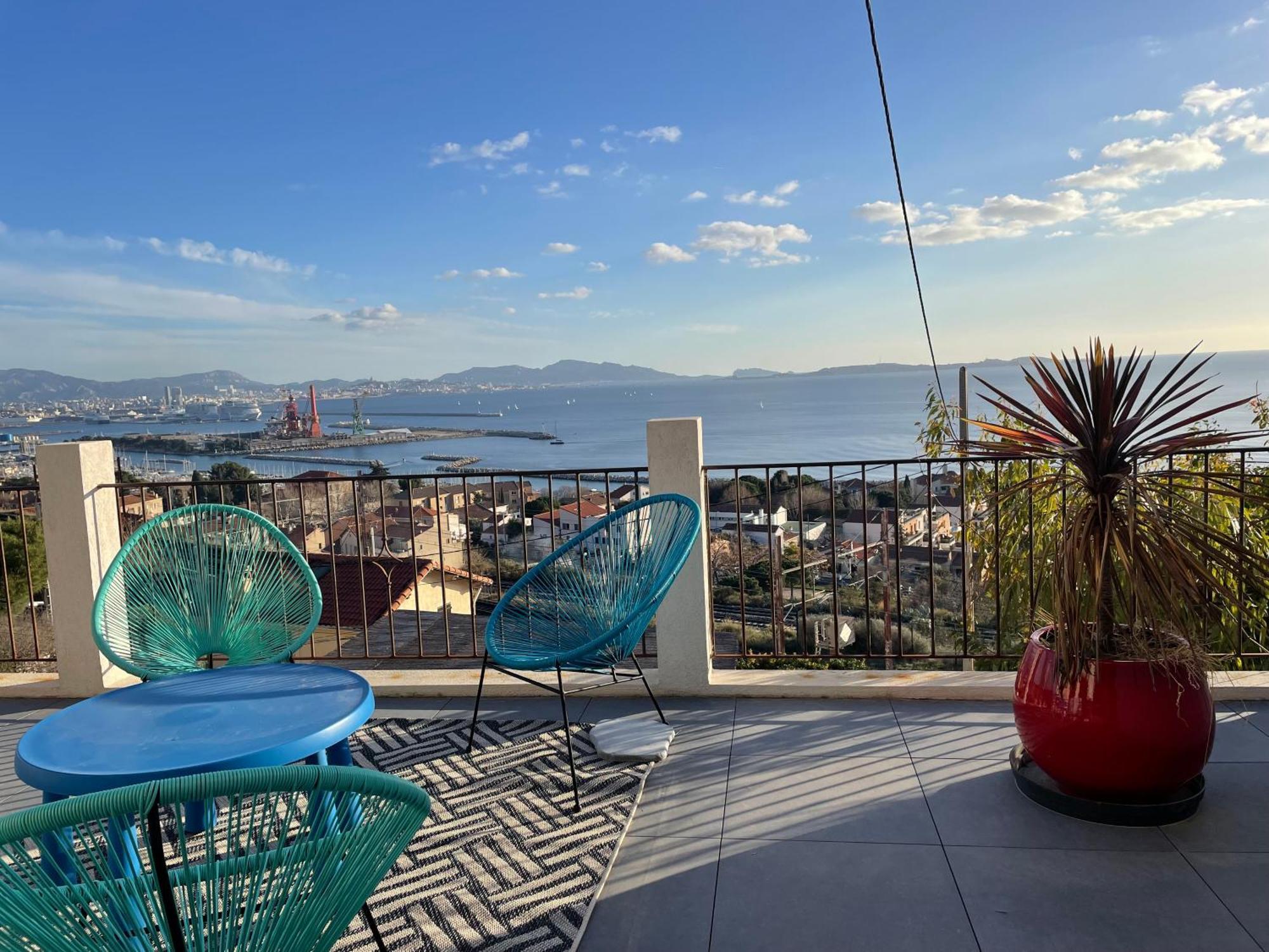 Superbe Terrasse Avec Vue Panoramique Sur La Mer Marseille Eksteriør bilde
