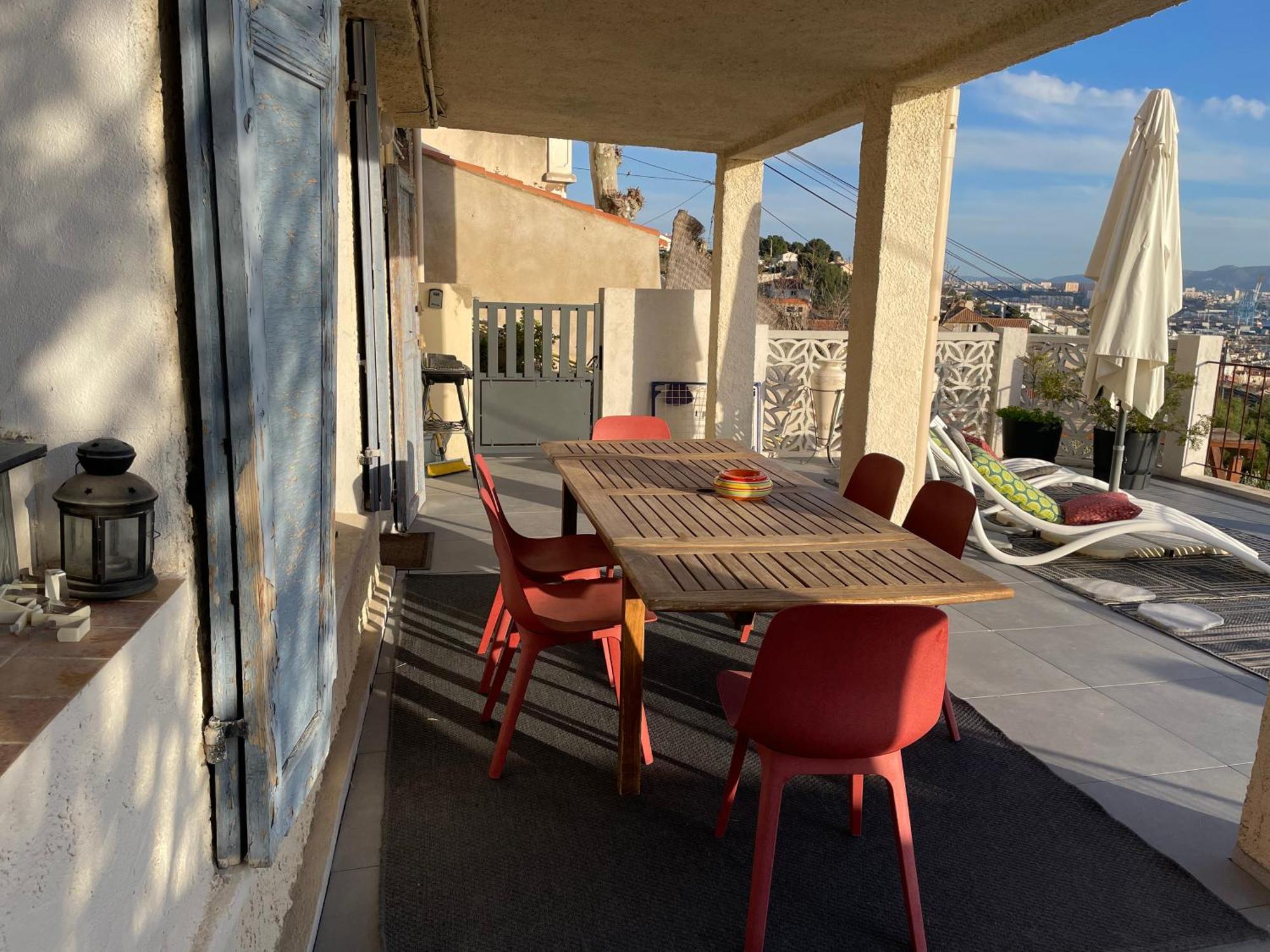 Superbe Terrasse Avec Vue Panoramique Sur La Mer Marseille Eksteriør bilde