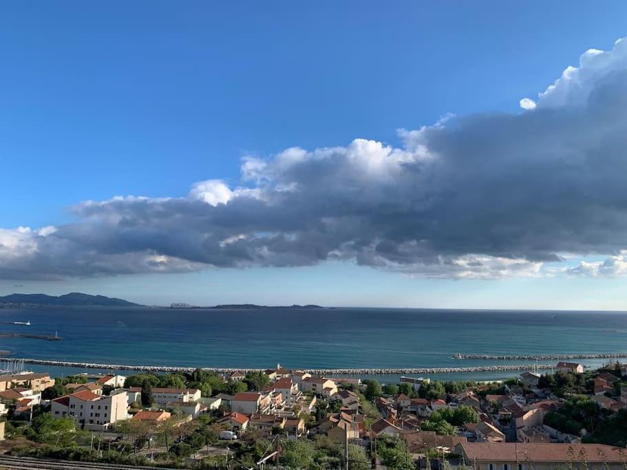 Superbe Terrasse Avec Vue Panoramique Sur La Mer Marseille Eksteriør bilde