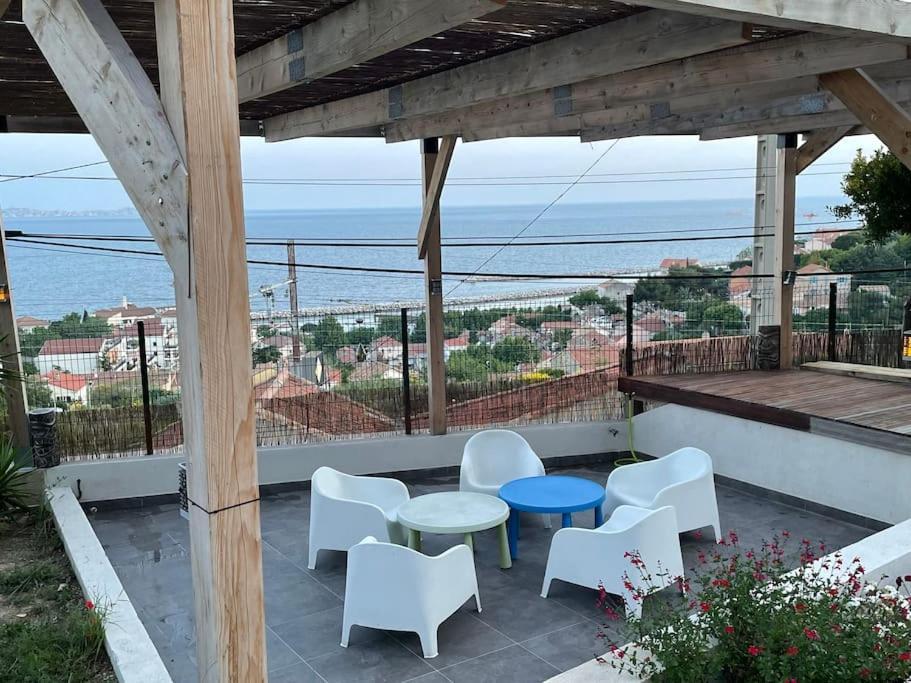 Superbe Terrasse Avec Vue Panoramique Sur La Mer Marseille Eksteriør bilde