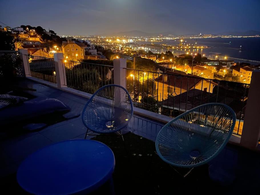 Superbe Terrasse Avec Vue Panoramique Sur La Mer Marseille Eksteriør bilde